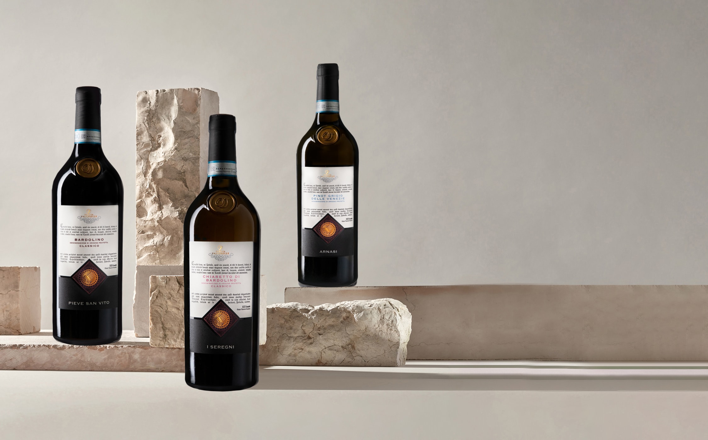 Tinazzi – Tenuta Valleselle – bottiglie di Bardolino, Chiaretto di Bardolino, Pinot Grigio delle Venezie